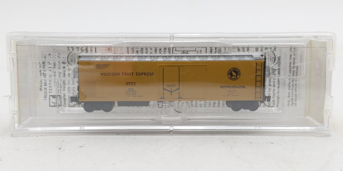 Micro-Trains 54800041 Z Western Fruit Express 51' Mechanical Reefer #800
