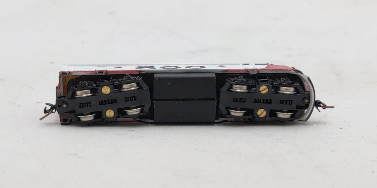 Micro-Trains 98001361 Z Soo Line EMD F7A - Standard DC #2201A