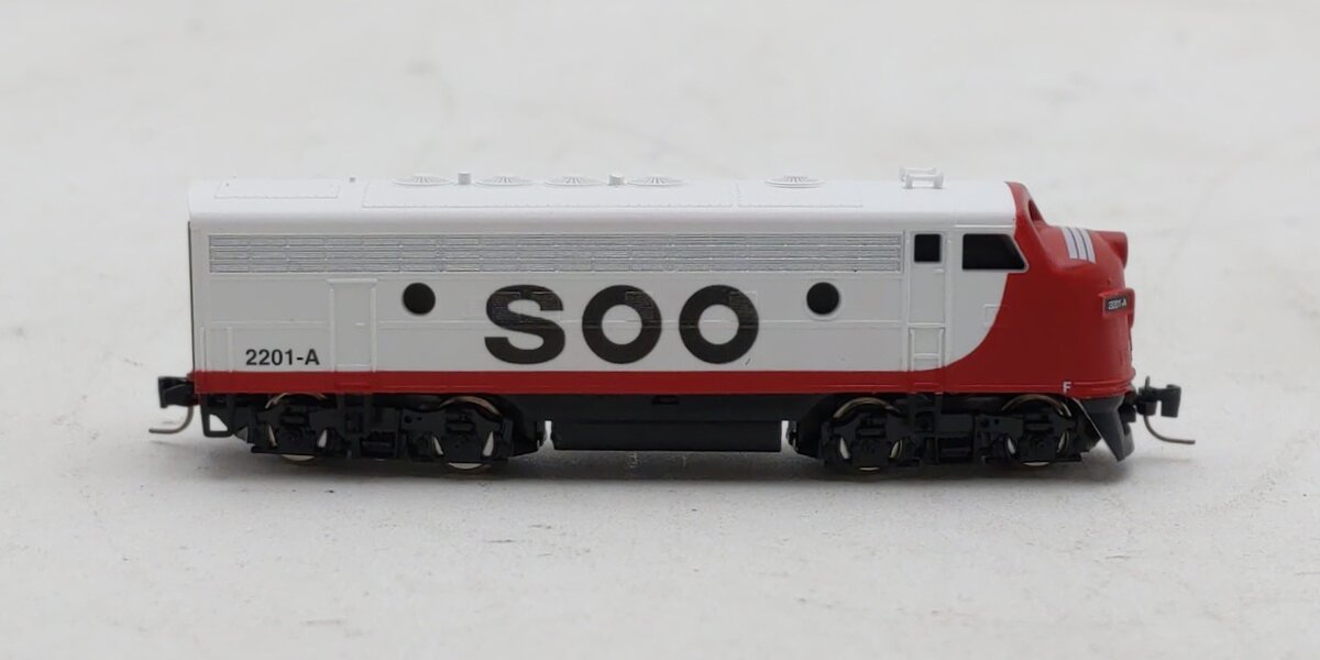 Micro-Trains 98001361 Z Soo Line EMD F7A - Standard DC #2201A