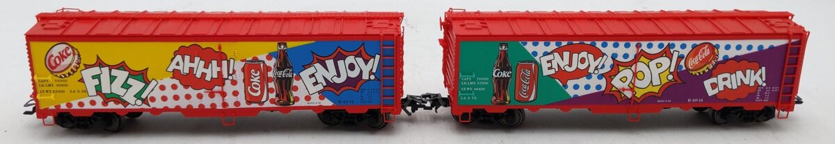Marklin 45685 HO Scale Coca-Cola Refrigerator Car (Set of 2)