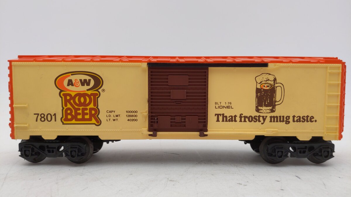 Lionel 6-7801 O Gauge A&W Root Beer Boxcar LN/Box