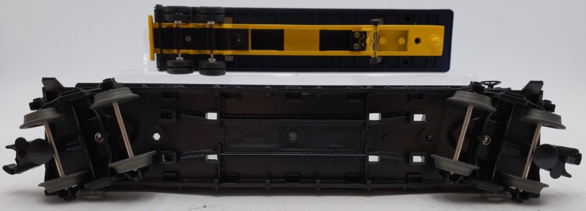 Lionel 6-16922 O Gauge Chesapeake & Ohio Flatcar with Trailer #16922 EX/Box