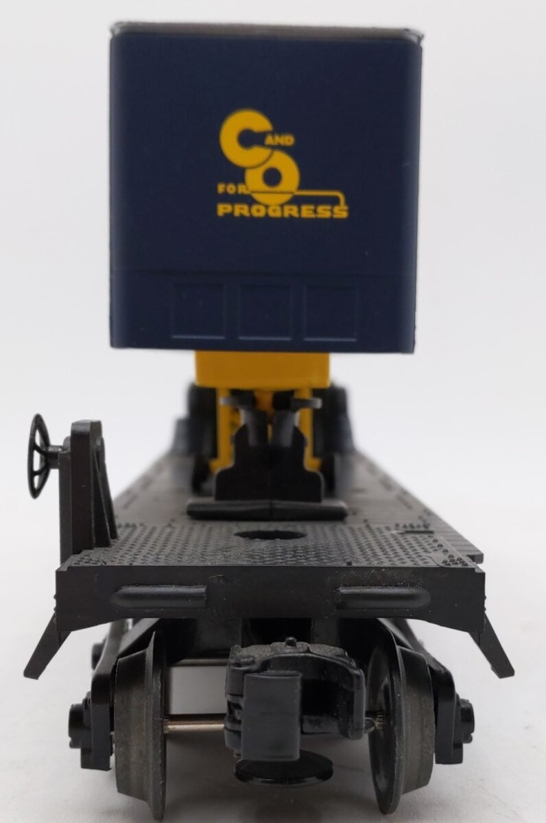 Lionel 6-16922 O Gauge Chesapeake & Ohio Flatcar with Trailer #16922 EX/Box