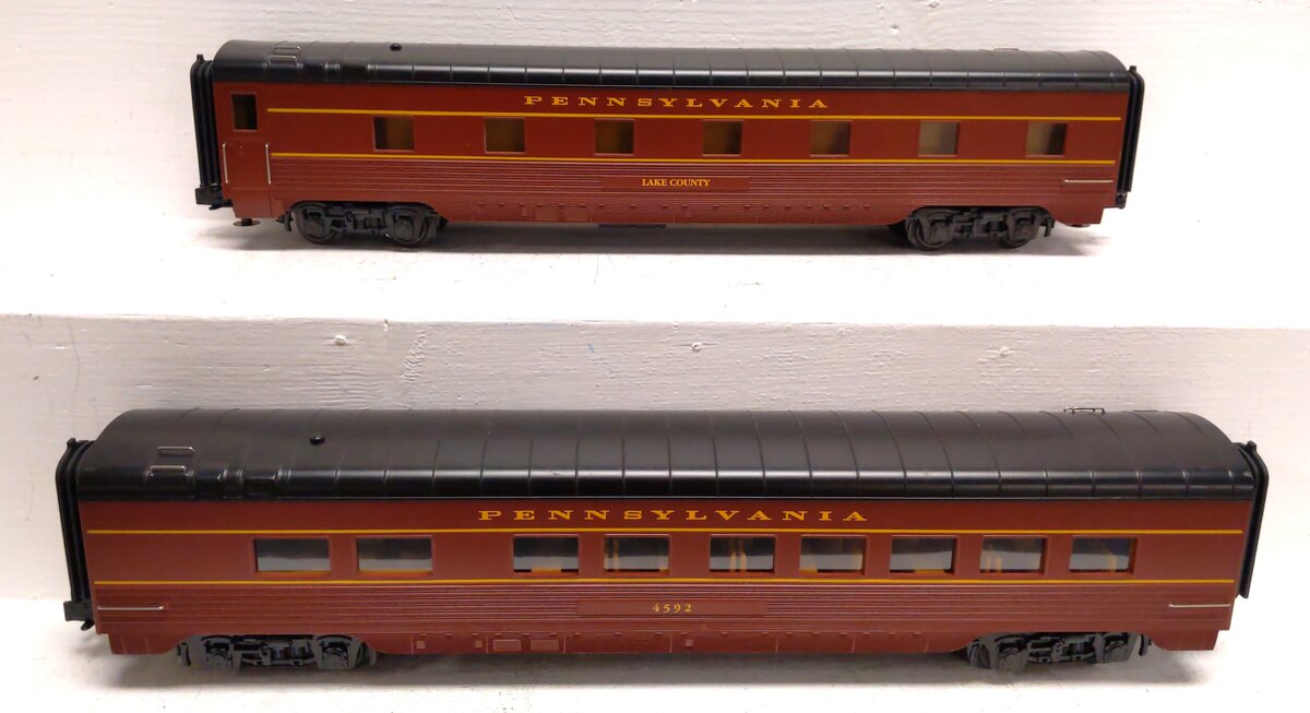 MTH 30-67647 O Scale PRR 60' Streamlined Sleeper/Diner Passenger Set