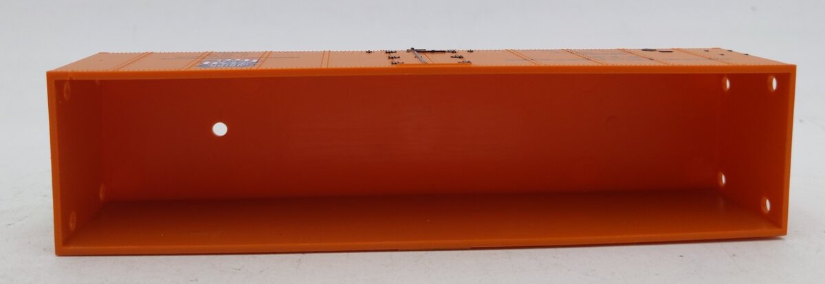 InterMountain 40509-04 HO Scale PFE Steel Side Overland Herald # 46352 Kit