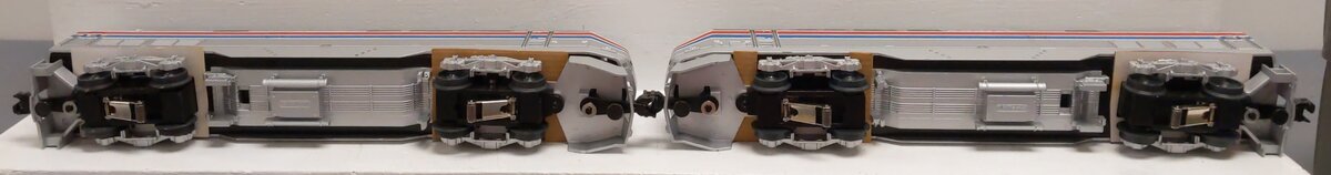 Williams 22801 Amtrak Genesis Phase 3 Diesel Locomotive AA Set