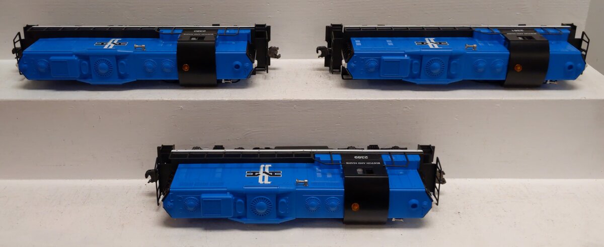 Lionel 6-11843 O Gauge Boston & Maine Diesel Lash-up Set #2380, 2381, 2389 LN/Box
