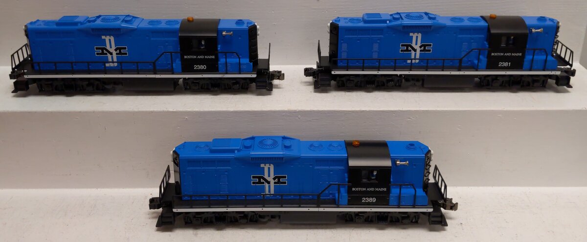 Lionel 6-11843 O Gauge Boston & Maine Diesel Lash-up Set #2380, 2381, 2389 LN/Box