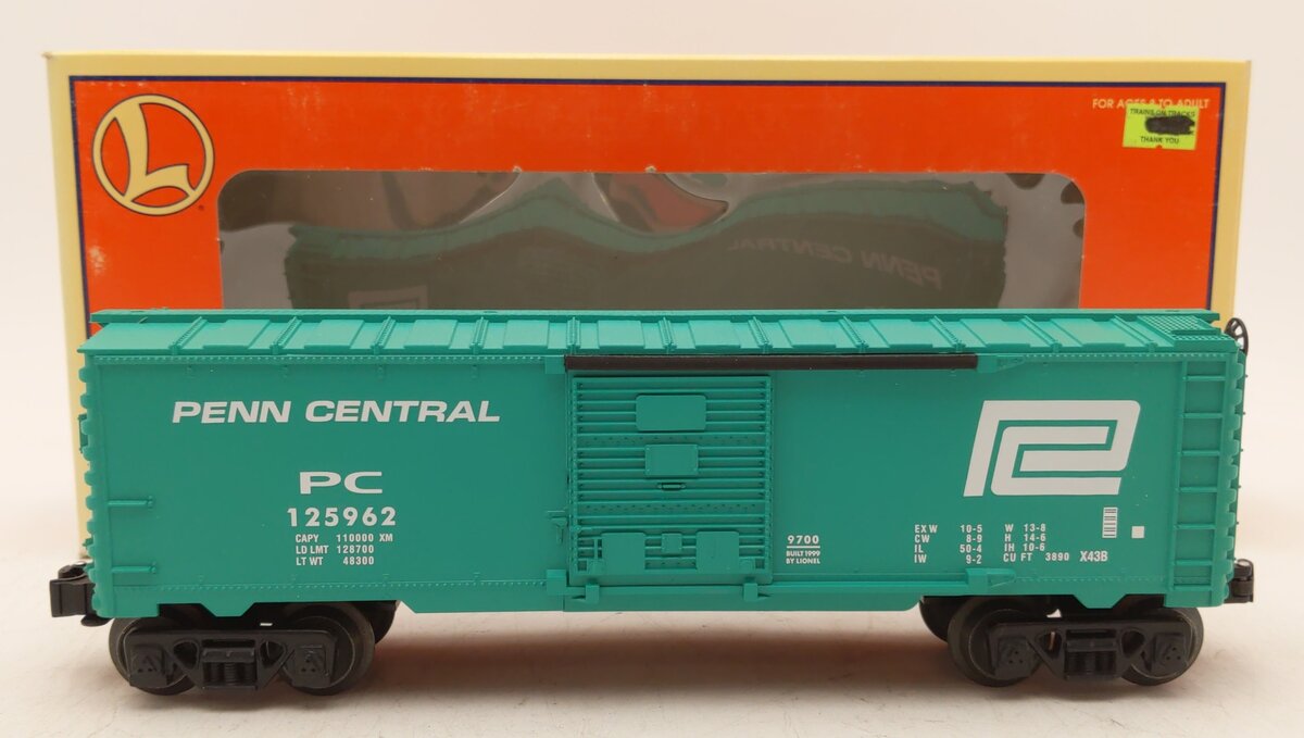 Lionel 6-26222 O Gauge Penn Central Boxcar #125962
