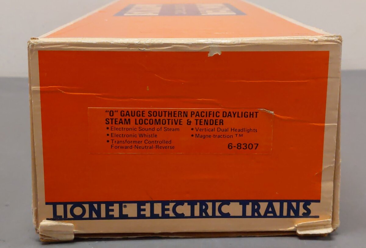 Lionel 6-8307 O Gauge Southern Pacific Daylight GS-4 Steam Engine & Tender #4449