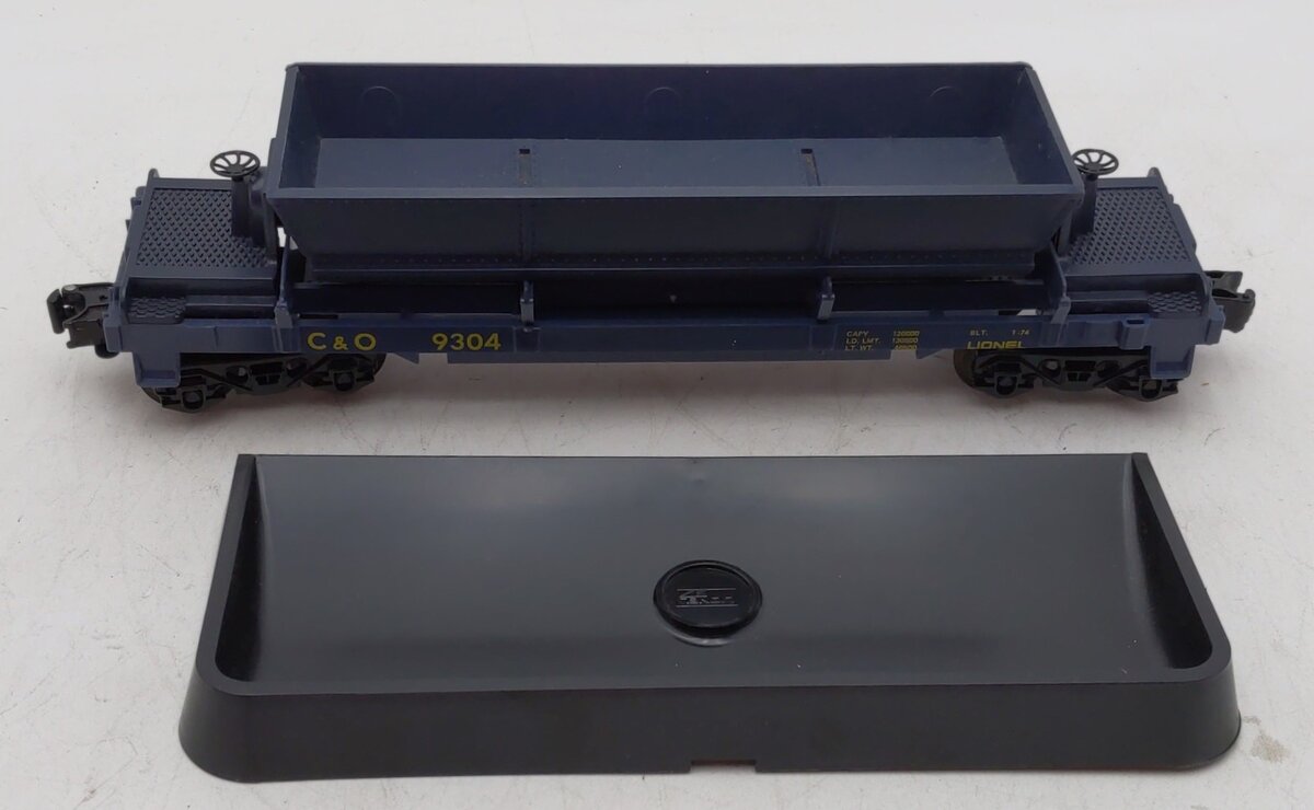 Lionel 6-9304 O Gauge Chesapeake & Ohio Operating Ore Dump Car