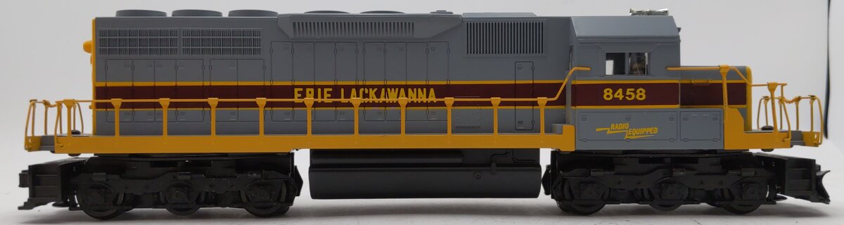 Lionel 6-8458 O Gauge Erie Lackawanna SD-40 Diesel Locomotive #8458 EX/Box
