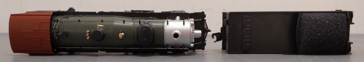 Lionel 6-81296 GN LionChief Plus 2-8-2 Mikado Steam Locomotive & Tender #3123