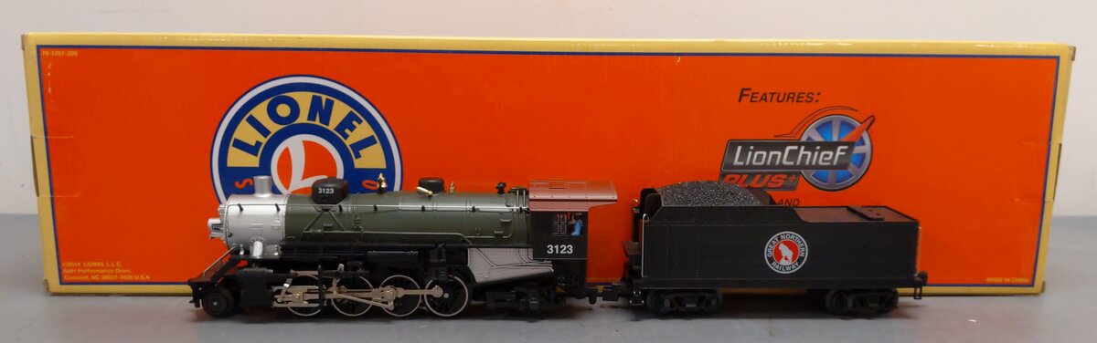 Lionel 6-81296 GN LionChief Plus 2-8-2 Mikado Steam Locomotive & Tender #3123