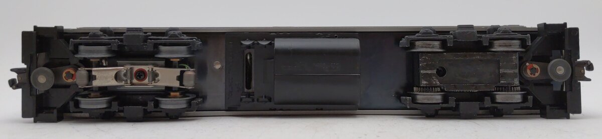 Lionel 6-8764 O Gauge Baltimore & Ohio RDC Budd Powered  Passenger Car #8764 LN/Box