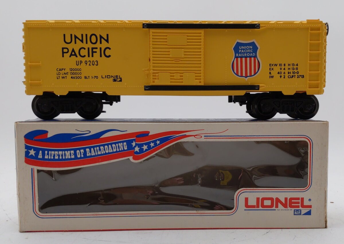 Lionel 6-9203 O Gauge Union Pacific Boxcar #9203 VG/Box