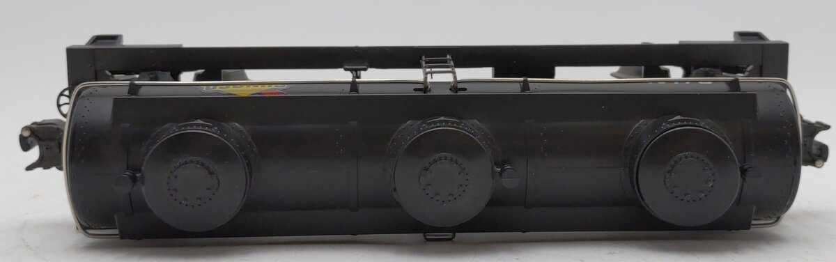 Lionel 6-9138 O Gauge Sunoco Triple Dome Black Tank Car