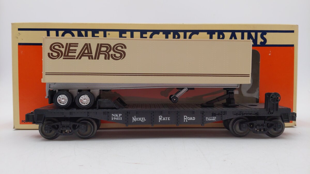Lionel 6-19411 O Gauge Nickel Plate Road Flatcar w/Sears Trailer EX/Box