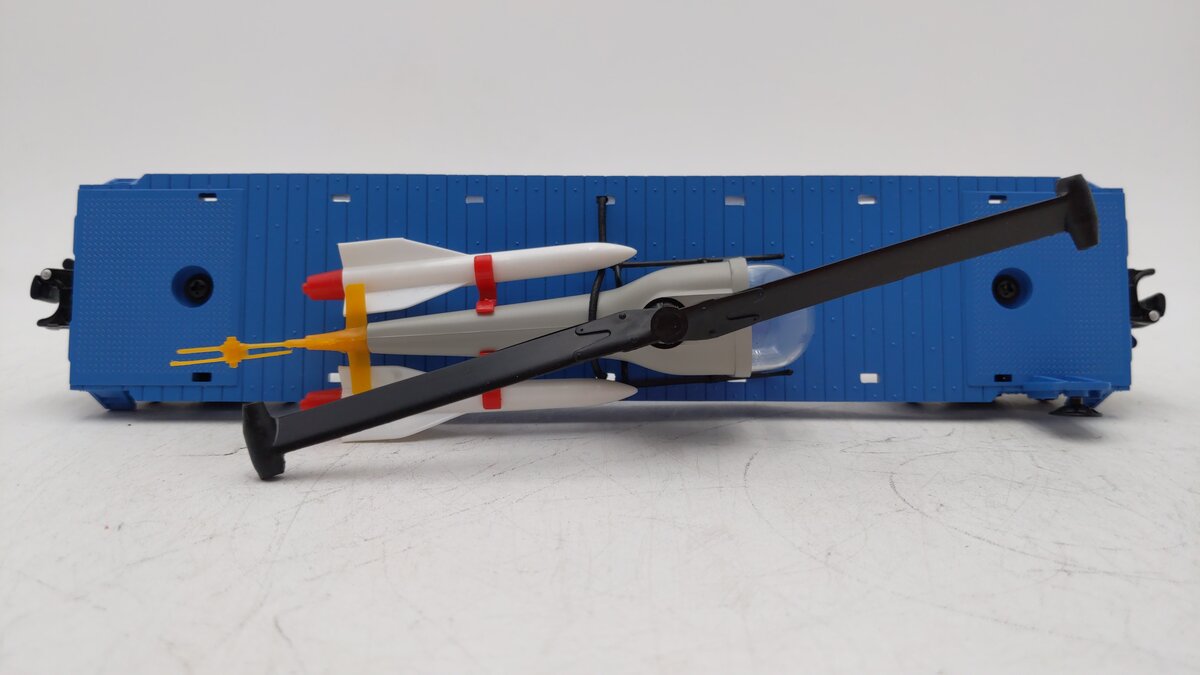 Lionel 6-27935 O Gauge Flat Car w/ Helicopter & Little John Rockets #6820