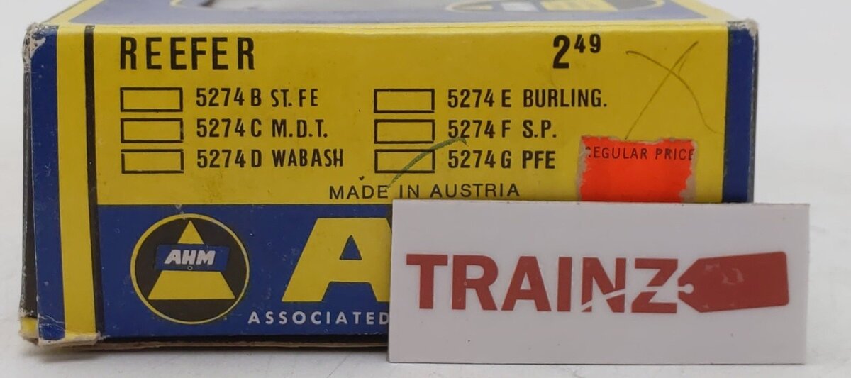 AHM 5274-G HO Scale Pacific Fruit Express Boxcar #45698 EX/Box