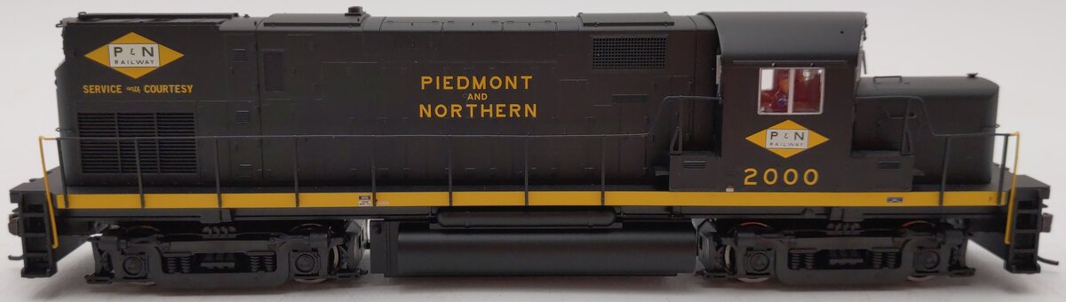 Atlas 10000130 HO Gauge Piedmont & Northern C420 Locomotive #2000 LN/Box