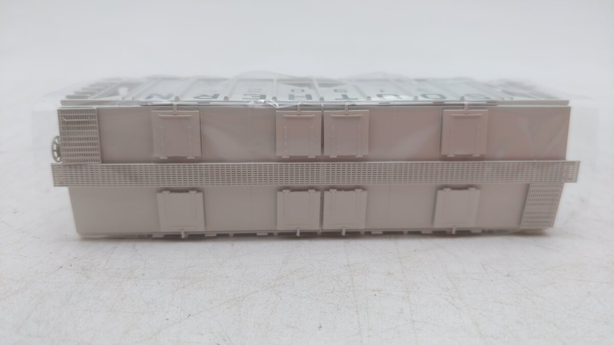 Bowser 42239 HO Southern 70-Ton 2-Bay Covered Hopper Car #319027