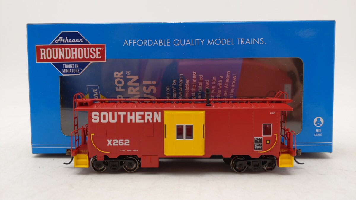 Roundhouse 90175 HO Southern Bay Window Caboose #X262