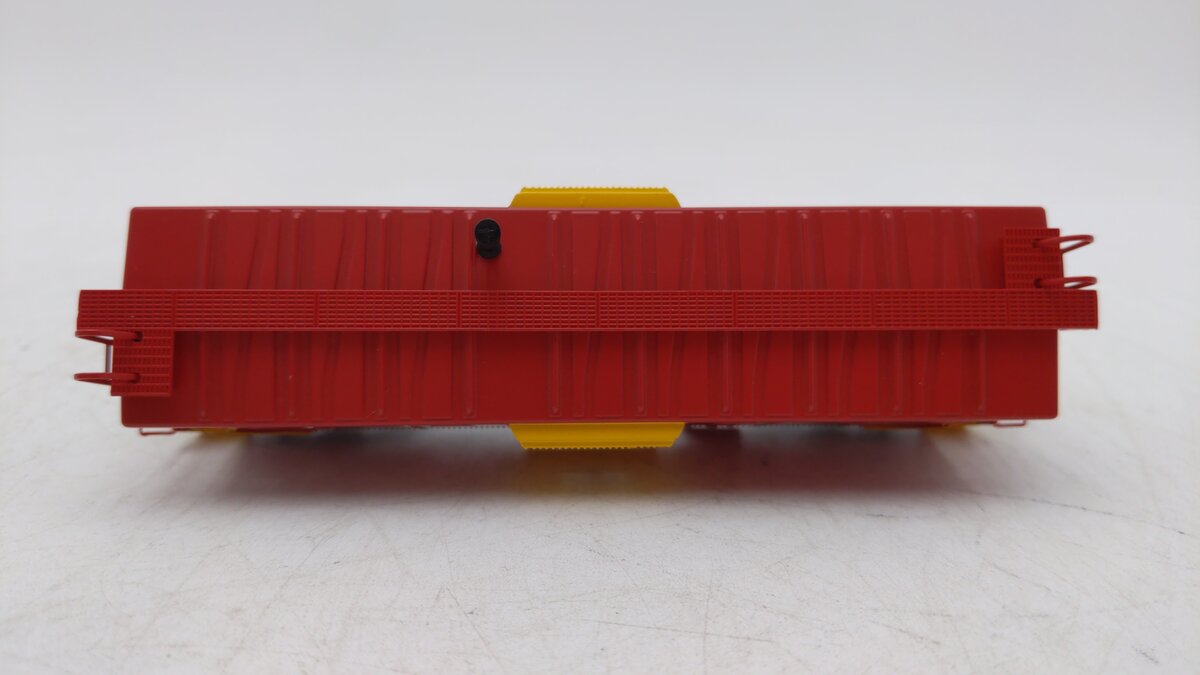 Roundhouse 90176 HO Southern Bay Window Caboose #X268