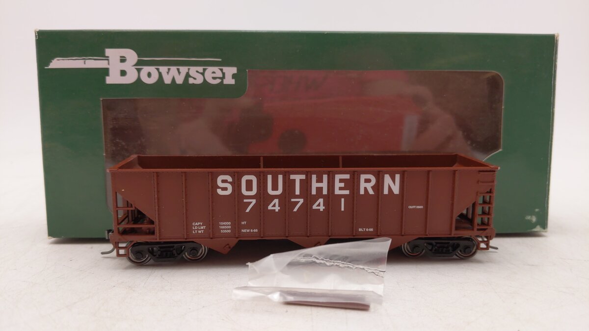 Bowser 41272 HO Southern 70 Ton 12 Panel Hopper Car #74741