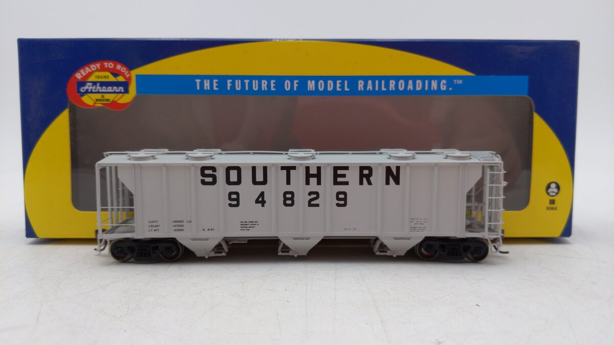 Athearn 89089 HO Southern Pacific PS-2 2893 3-Bay Covered Hopper #94829
