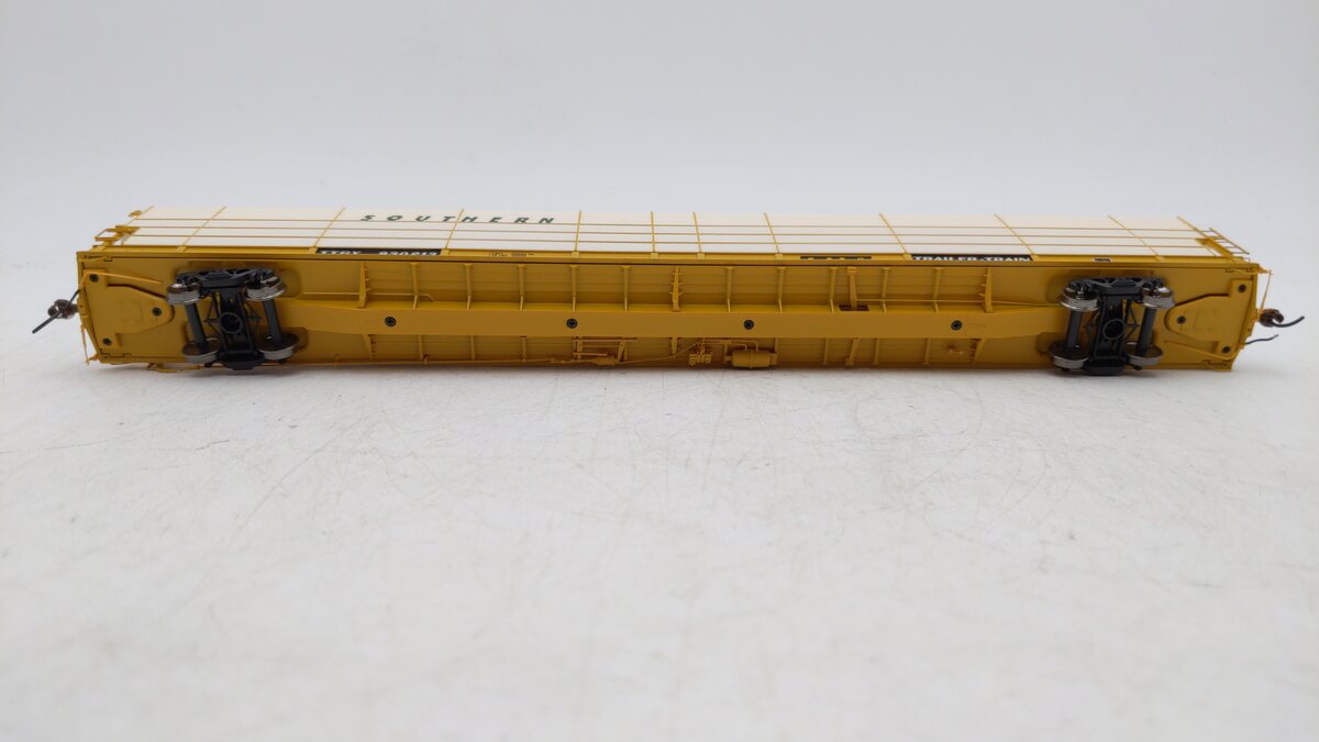 Athearn G69941 HO SOU/TTBX F89-F Bi-Level Auto Rack Flat Car #930213