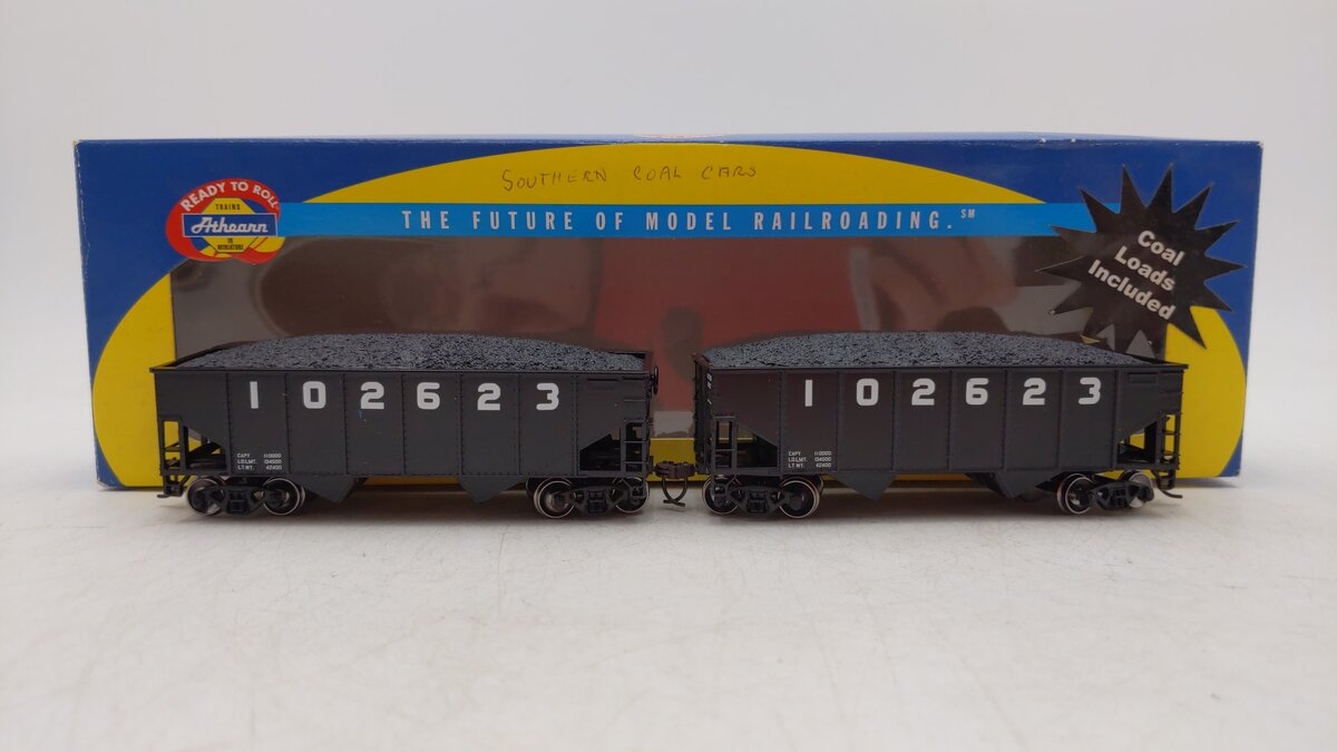 Athearn 91495 HO Southern 34' 2-Bay Hoppers (2)
