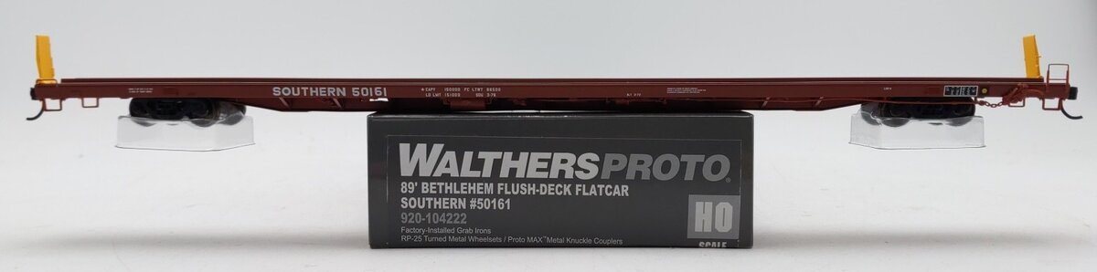 Walthers 920-104222 HO Southern RTR 89' Bethlehem Flush-Deck Flatcar #50161