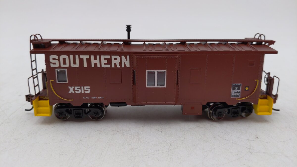 Athearn 74849 HO RTR Southern Bay Window Caboose #X515
