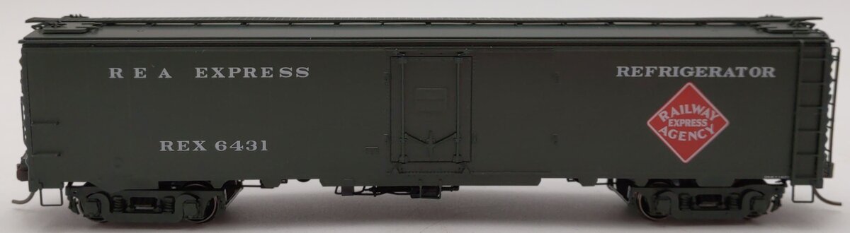 Atlas 20005354 HO Railway Express Agency Early Steel Express Reefer Car #6431