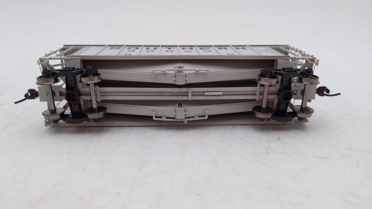 Athearn 87547 HO Southern RTR GATC 2600 Airslide Hopper #90029