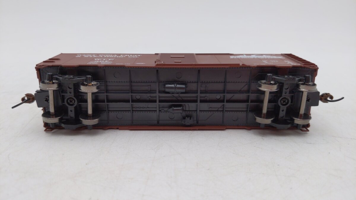 Athearn 73543 HO West India Fruit 40' Youngstown Door Boxcar RTR #307