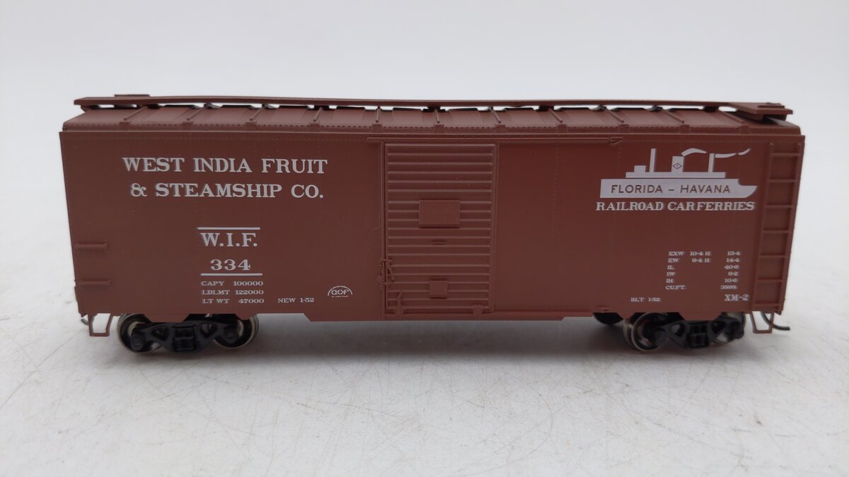 Athearn 73544 HO West India Fruit 40' Youngstown Door Boxcar RTR #334