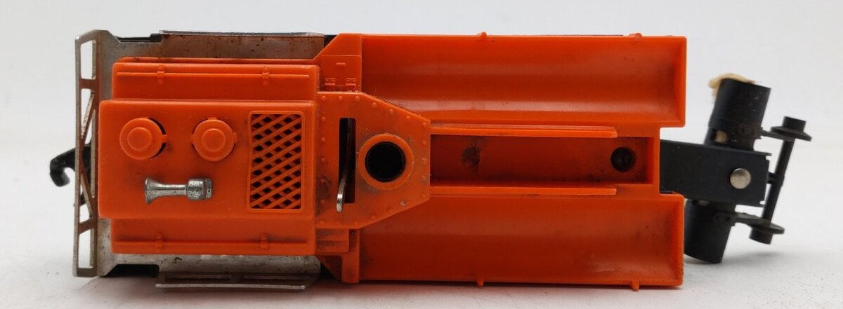 Lionel 3927 O Vintage Postwar Motorized Track Cleaner Car #3927 VG