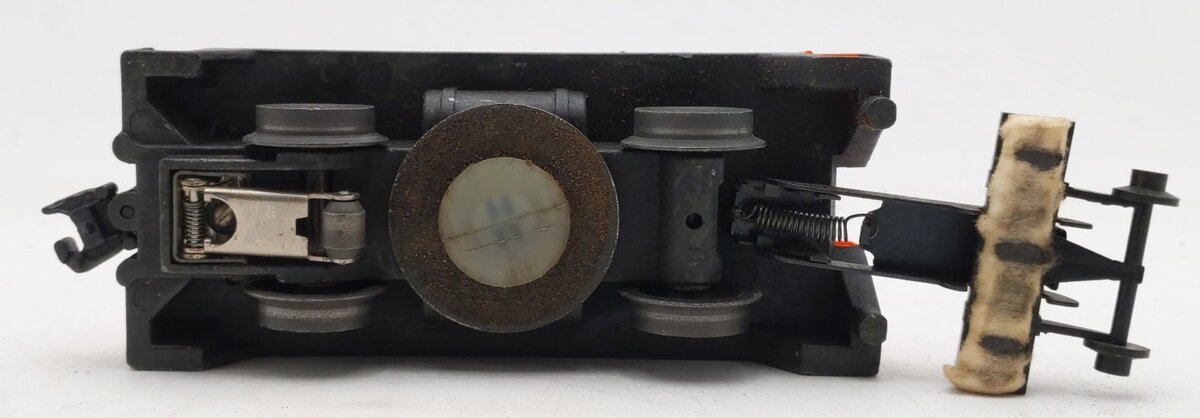 Lionel 3927 O Vintage Postwar Motorized Track Cleaner Car #3927 VG