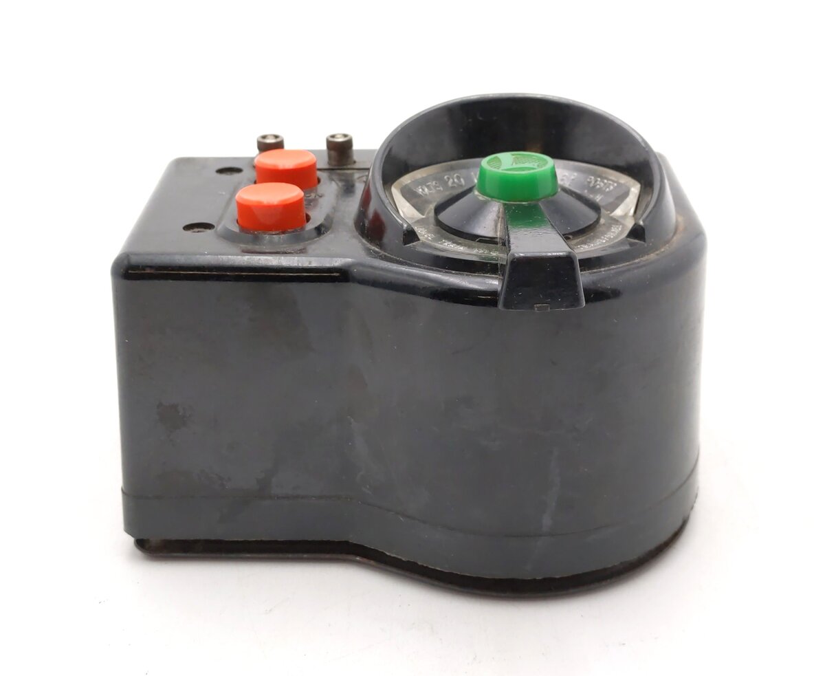 Lionel LW O Vintage Trainmaster 125 Watt Transformer with Whistle VG
