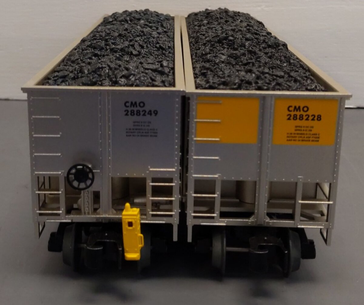 Lionel 2243090 O Union Pacific Standard Rotary Gondola (Set of 2)