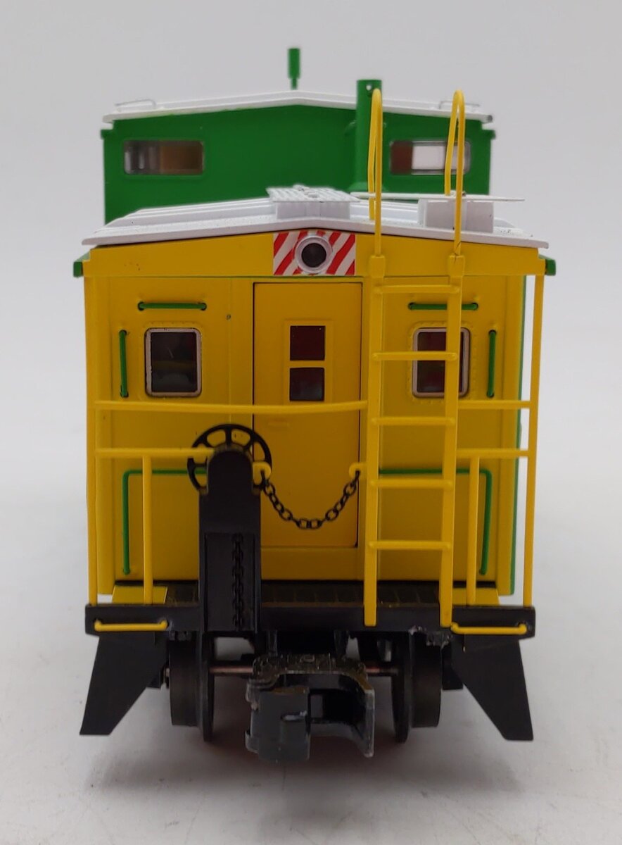 Lionel 2226170 O Northern Pacific CupolaCam Caboose #10401