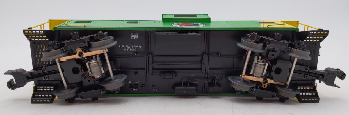 Lionel 2226170 O Northern Pacific CupolaCam Caboose #10401