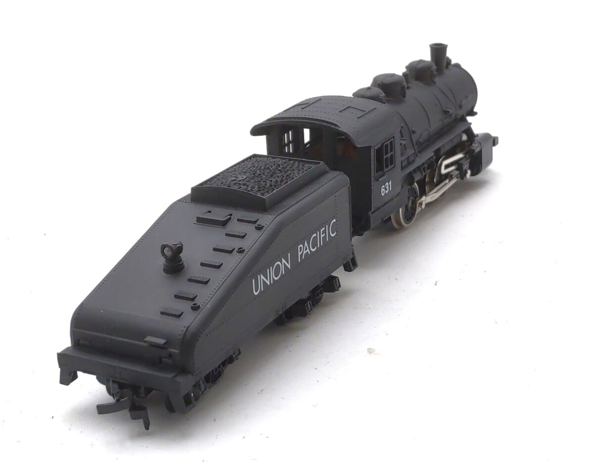 IHC 8004 HO Scale Union Pacific 0-4-0 Switcher Diesel & Tender #631 LN/Box