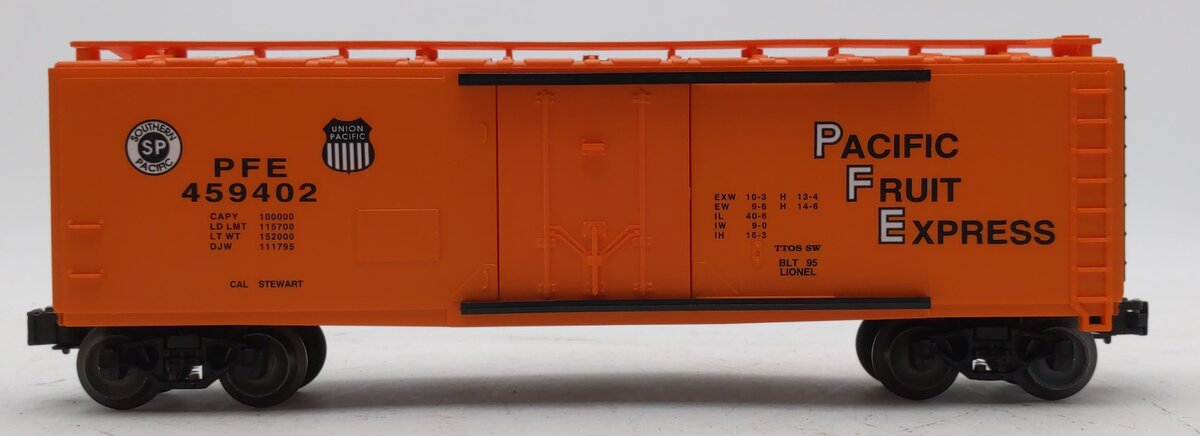Lionel 6-52073 O Gauge TTOs-1995 PFE Cal-Stewart Reefer Car #459402 NIB