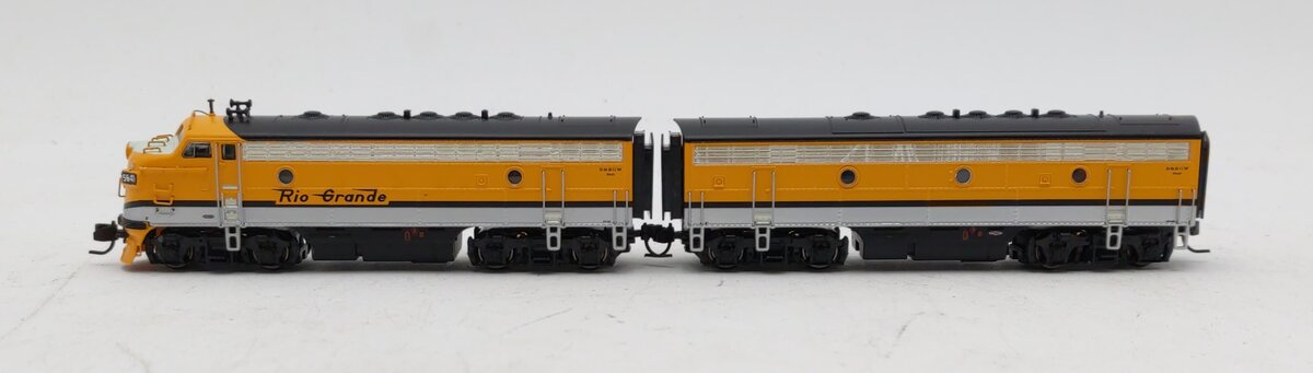 Broadway Limited 6862 N DRGW EMD F7 AB Diesel Set #5641/5642 with Sound & DCC