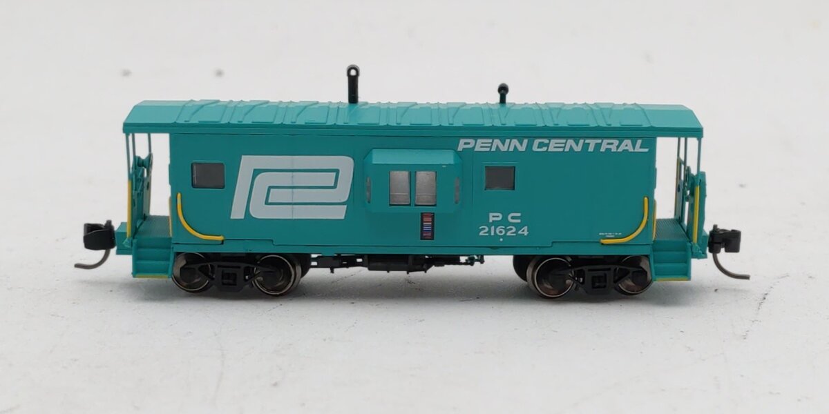 Bluford Shops 40130 N Penn Central ICC Bay Window Caboose RTR #21624 EX/Box