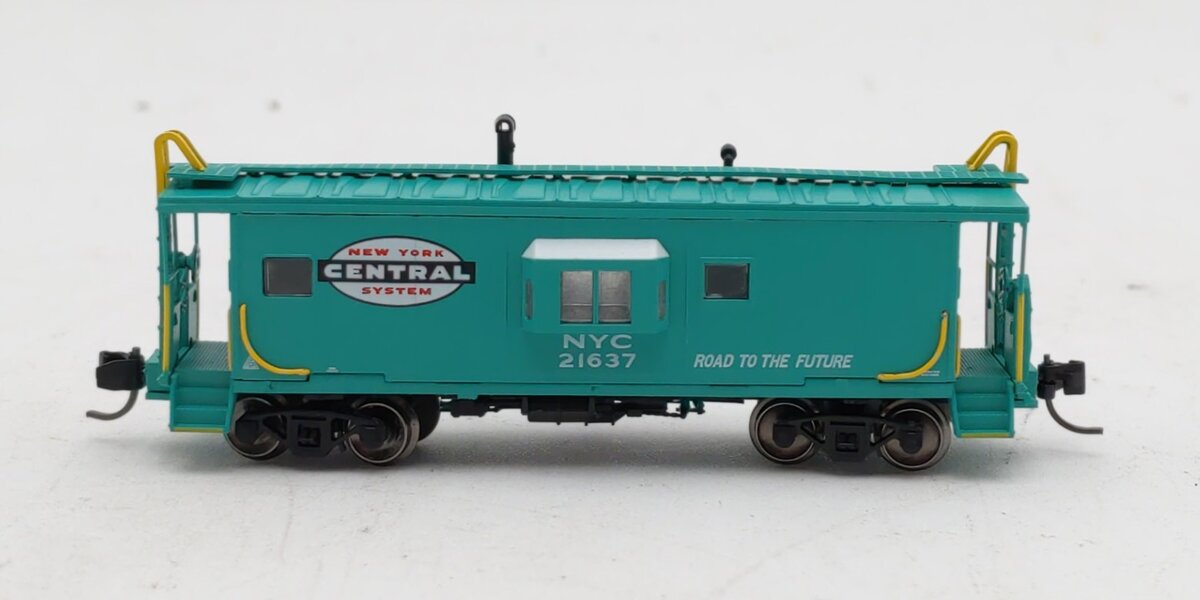 Bluford Shops 40121 N Scale NYC ICC Bay Window Caboose #21637 EX/Box
