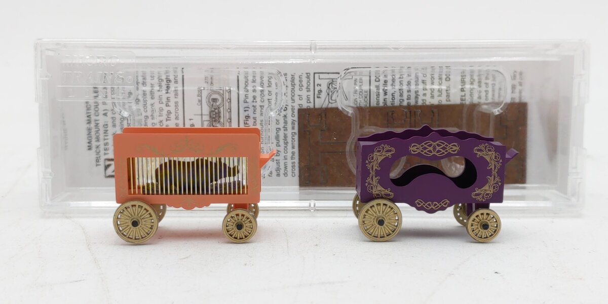 Micro-Trains 47000310 N Scale Circus Wagon #2 (Set of 2)